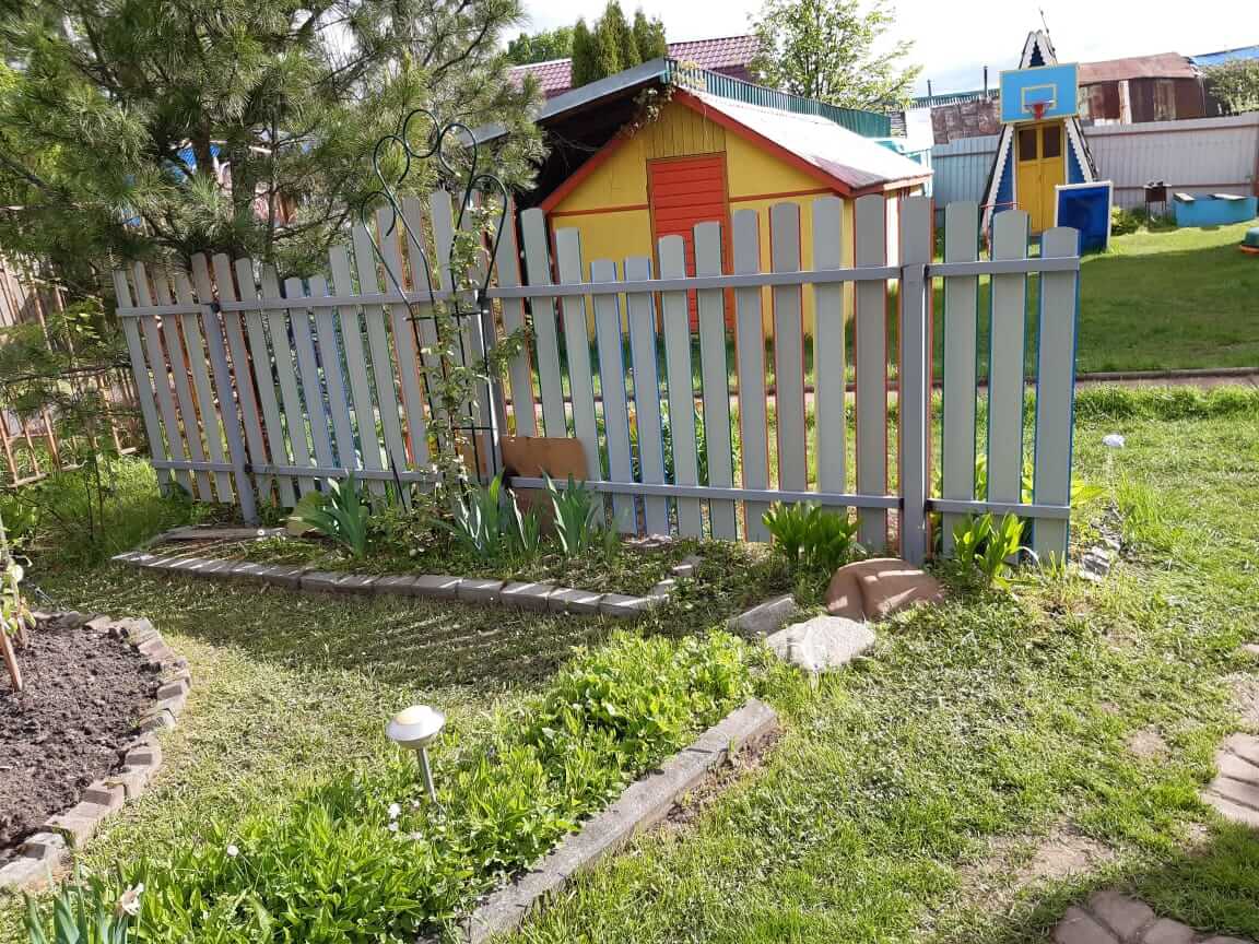 забор из разноцветного штакетника односторонний фото3 в Кирове